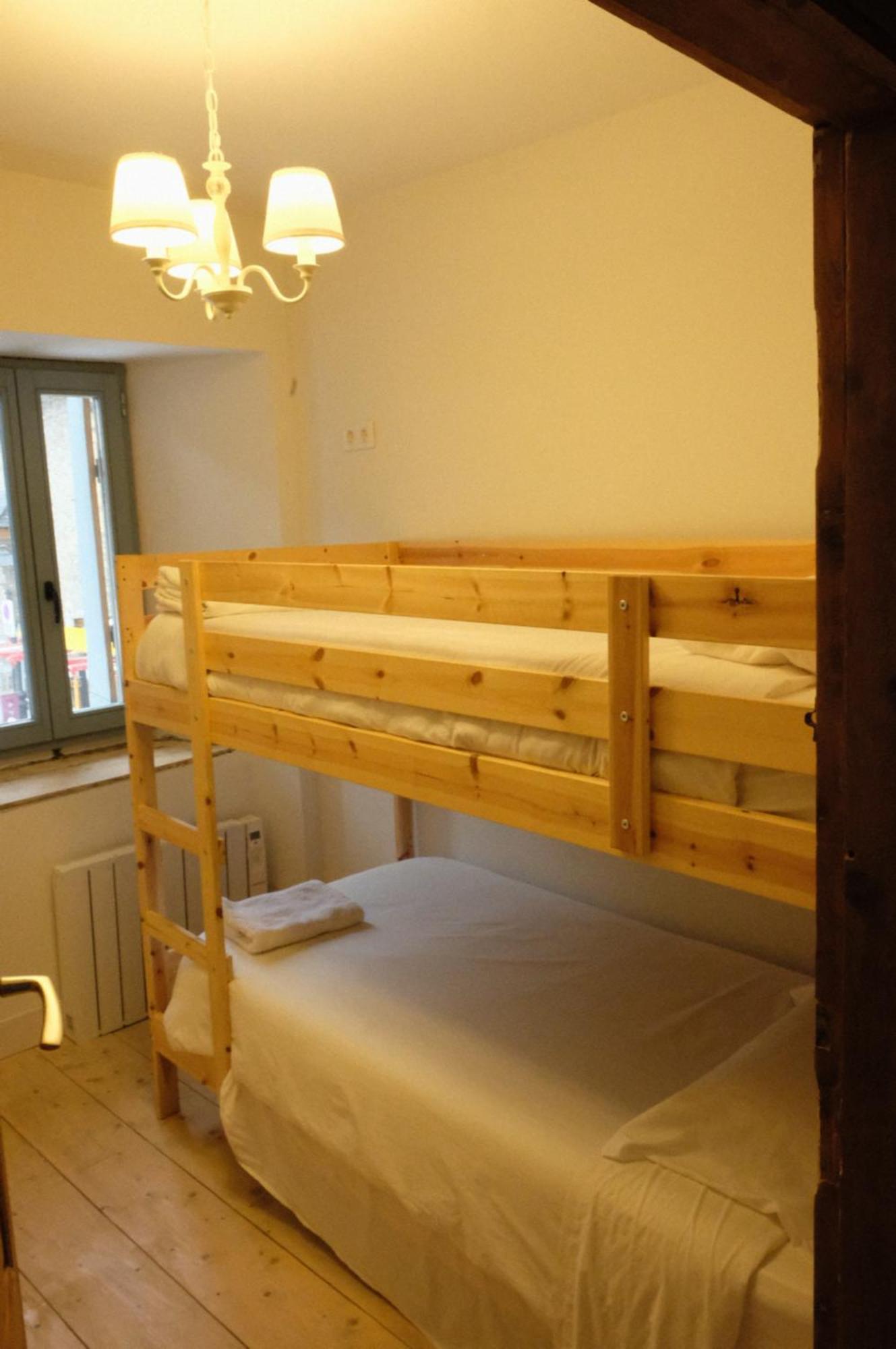 Hostel Baqueira - Refugi Rosta - Pyrenmuseu サラルデュ 部屋 写真